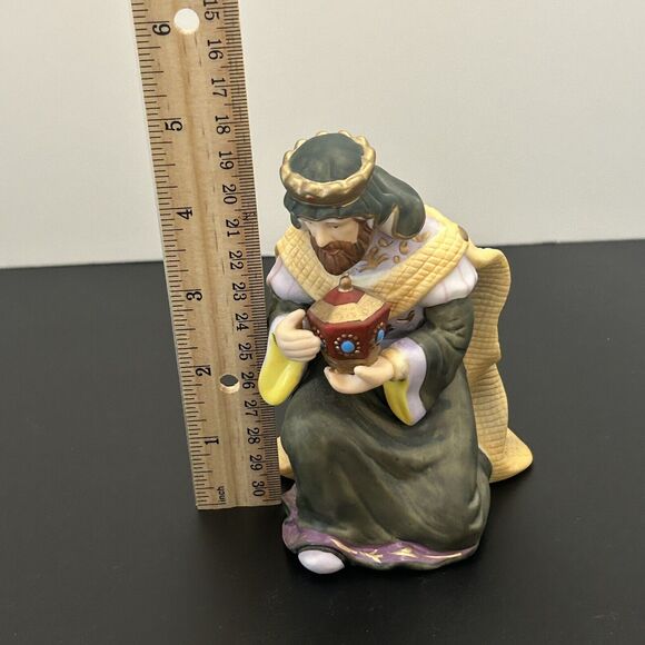 Thomas Kinkade Nativity King Melchior Figurine Hawthorne Village F1704 NO BOX - Picture 8 of 8